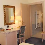 Altstadt Mosser Mit Parkplatz 4* Villach