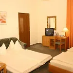 Altstadt Mosser Mit Parkplatz Hotel Villach