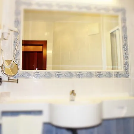 Hotel Altstadt Mosser Mit Parkplatz 4*