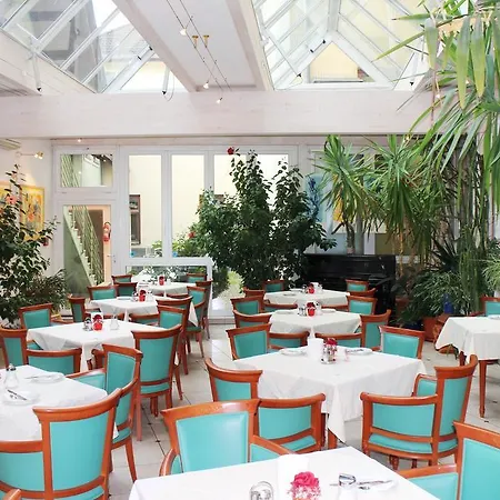 Altstadt Mosser Mit Parkplatz Hotel