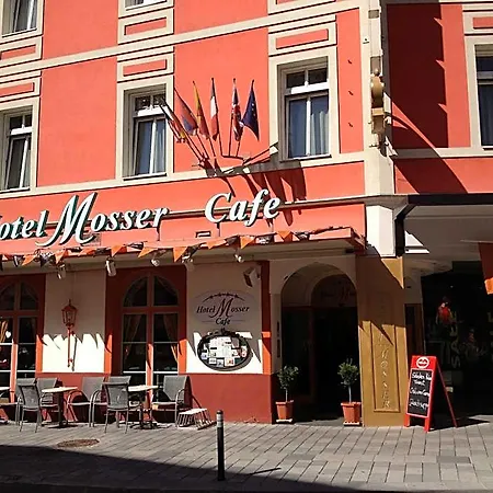 Altstadt Mosser Mit Parkplatz Hotel 4*