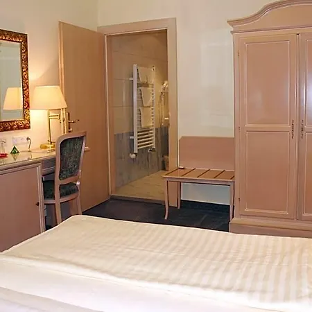 Altstadt Mosser Mit Parkplatz Hotel