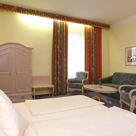 Hotel Altstadt Mosser Mit Parkplatz