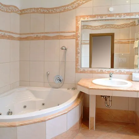 Altstadt Mosser Mit Parkplatz Hotel