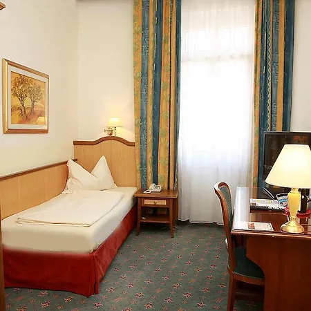 Hotel Altstadt Mosser Mit Parkplatz