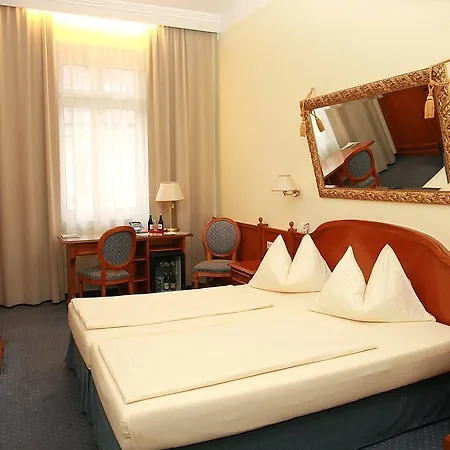 Altstadthotel Mosser Hotel 4*