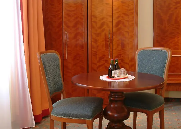 Hotell Altstadt Mosser Mit Parkplatz 4*