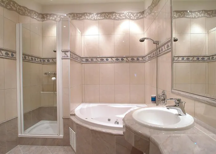 Hotell Altstadt Mosser Mit Parkplatz 4*