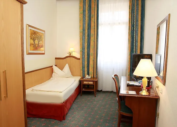 Otel Altstadt Mosser Mit Parkplatz