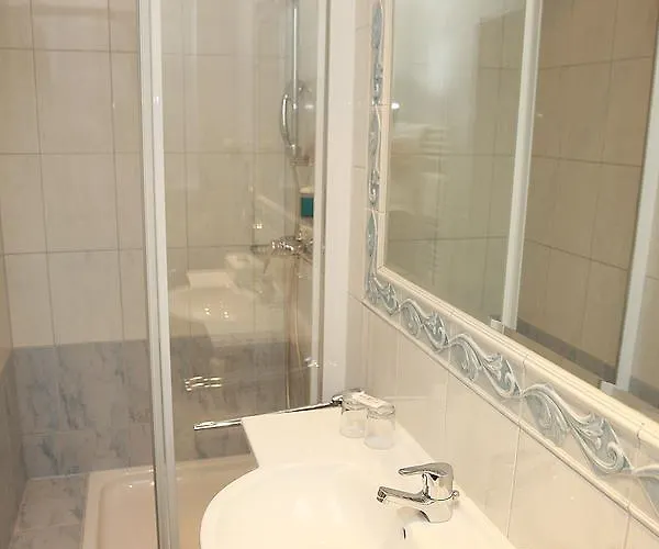 Altstadt Mosser Mit Parkplatz Hotell Villach